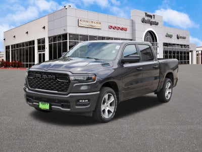 2026 RAM 1500 Express 4x2 Crew Cab 5'7" Box
