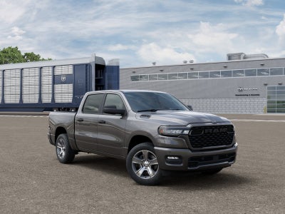 2026 RAM 1500 Express 4x2 Crew Cab 5'7" Box