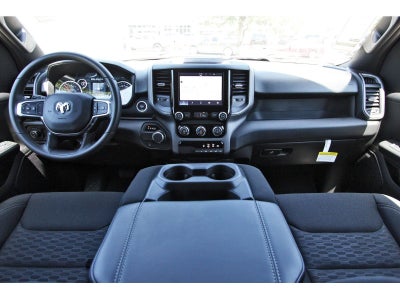 2026 RAM 1500 Express 4x2 Crew Cab 5'7" Box