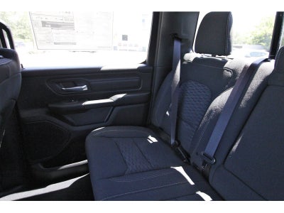 2026 RAM 1500 Express 4x2 Crew Cab 5'7" Box