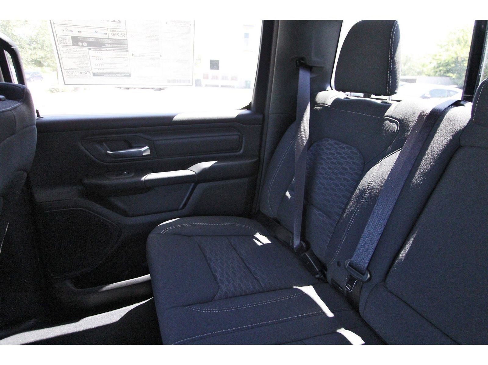 2026 RAM 1500 Express 4x2 Crew Cab 5'7" Box