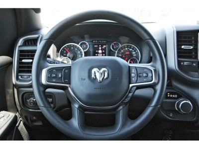 2026 RAM 1500 Express 4x2 Crew Cab 5'7" Box