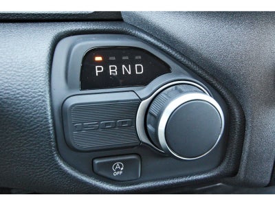 2026 RAM 1500 Express 4x2 Crew Cab 5'7" Box
