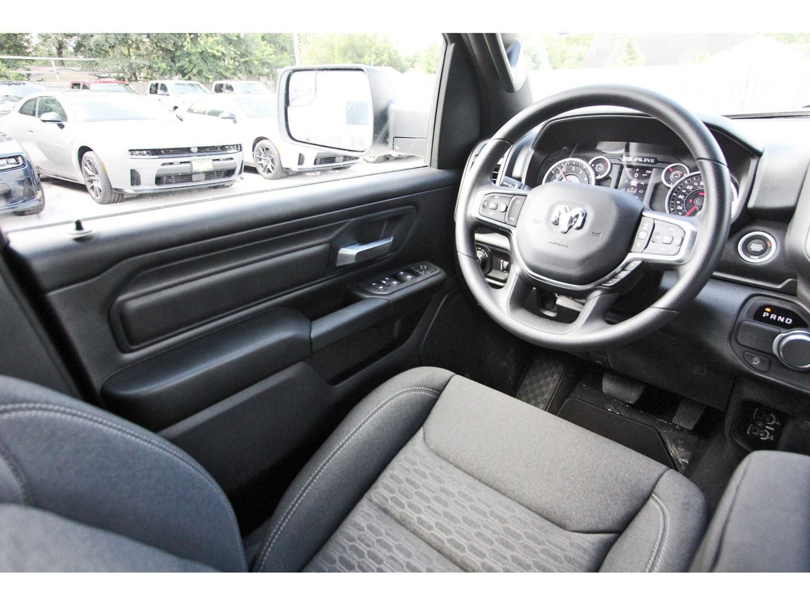2026 RAM 1500 Express 4x2 Crew Cab 5'7" Box