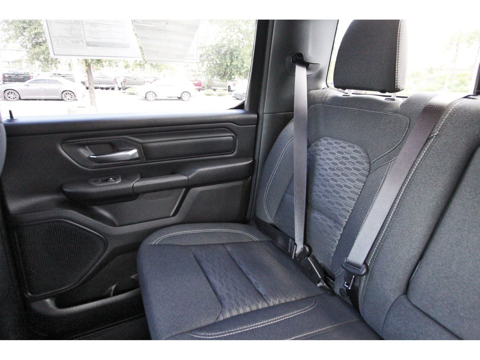 2026 RAM 1500 Express 4x2 Crew Cab 5'7" Box
