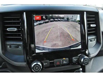 2026 RAM 1500 Express 4x2 Crew Cab 5'7" Box