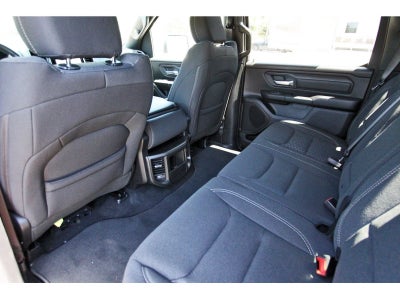 2026 RAM 1500 Express 4x2 Crew Cab 5'7" Box