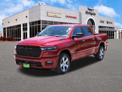 2026 RAM 1500 Express 4x2 Crew Cab 5'7" Box