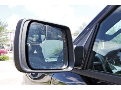 2026 RAM 1500 Express 4x2 Crew Cab 5'7" Box
