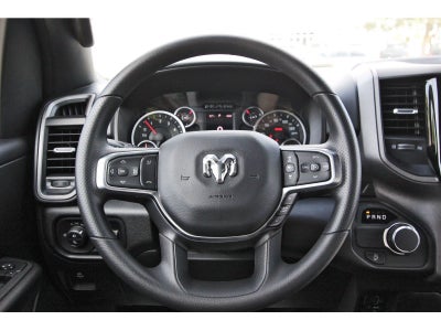 2026 RAM 1500 Express 4x2 Crew Cab 5'7" Box