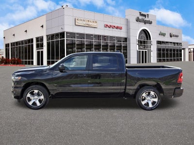 2026 RAM 1500 Express 4x2 Crew Cab 5'7" Box