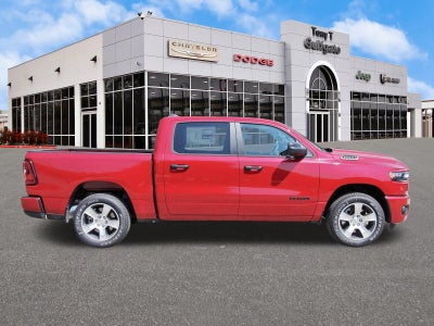 2027 RAM 1500 Express 4x2 Crew Cab 5'7" Box