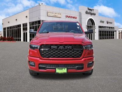 2027 RAM 1500 Express 4x2 Crew Cab 5'7" Box