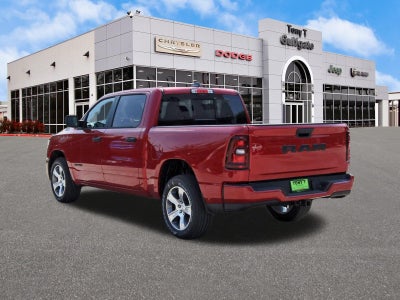 2027 RAM 1500 Express 4x2 Crew Cab 5'7" Box