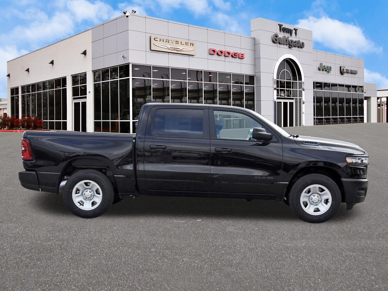 2026 RAM 1500 Tradesman 4x2 Crew Cab 5'7" Box