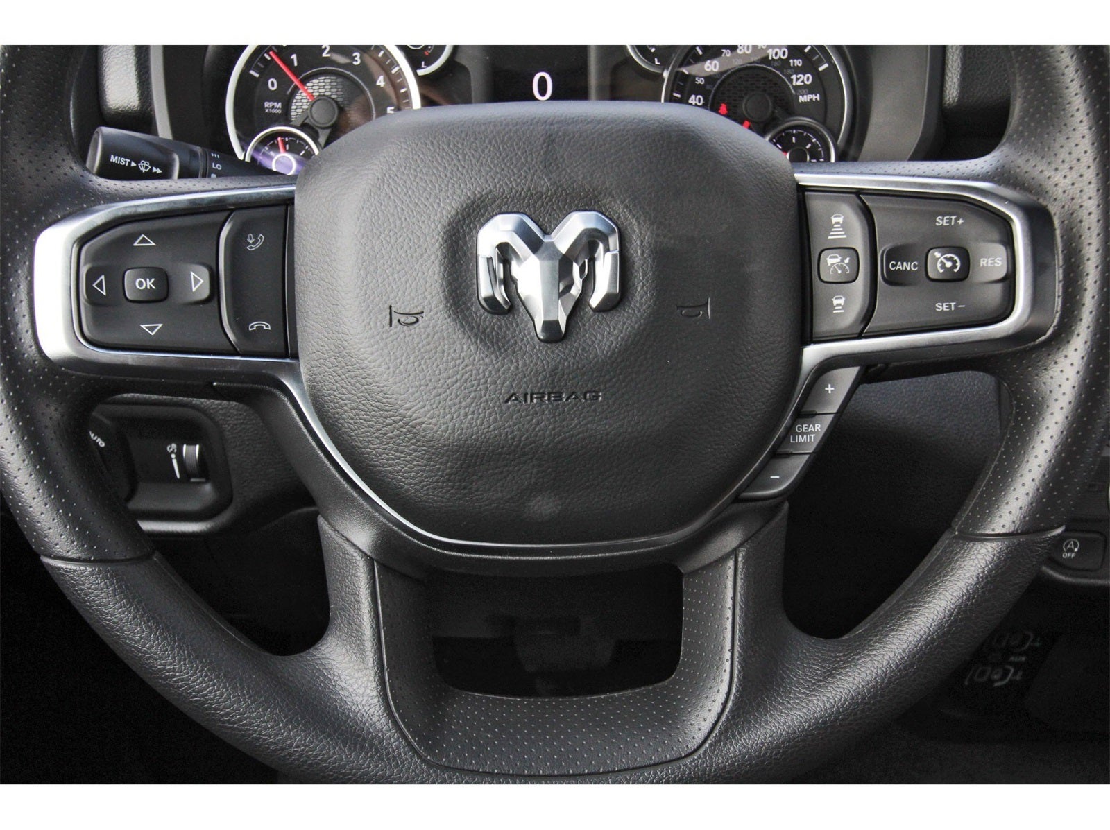 2026 RAM 1500 Tradesman 4x2 Crew Cab 5'7" Box