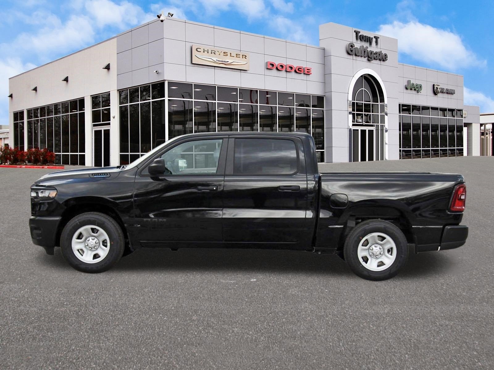 2026 RAM 1500 Tradesman 4x2 Crew Cab 5'7" Box