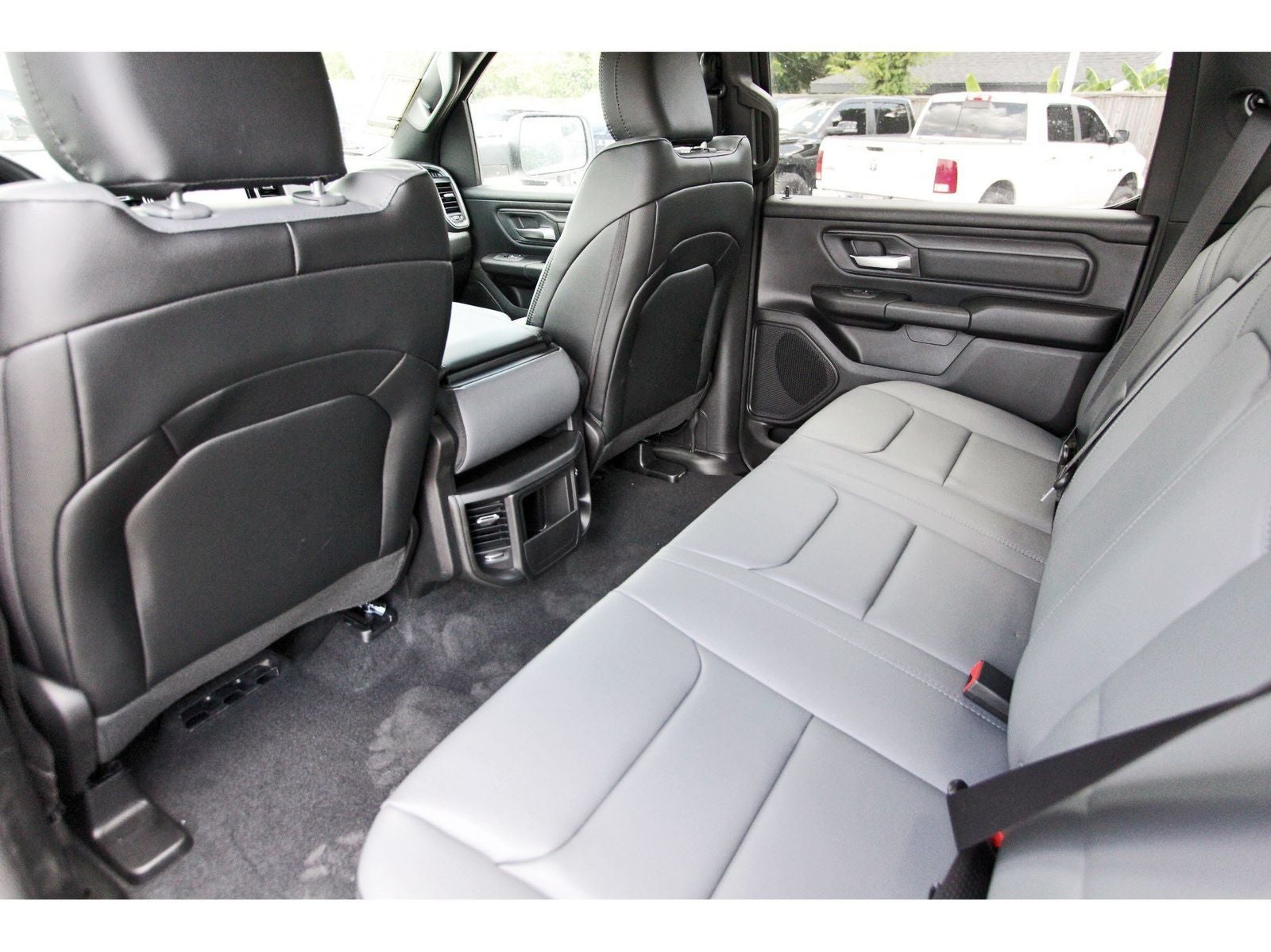 2026 RAM 1500 Tradesman 4x2 Crew Cab 5'7" Box