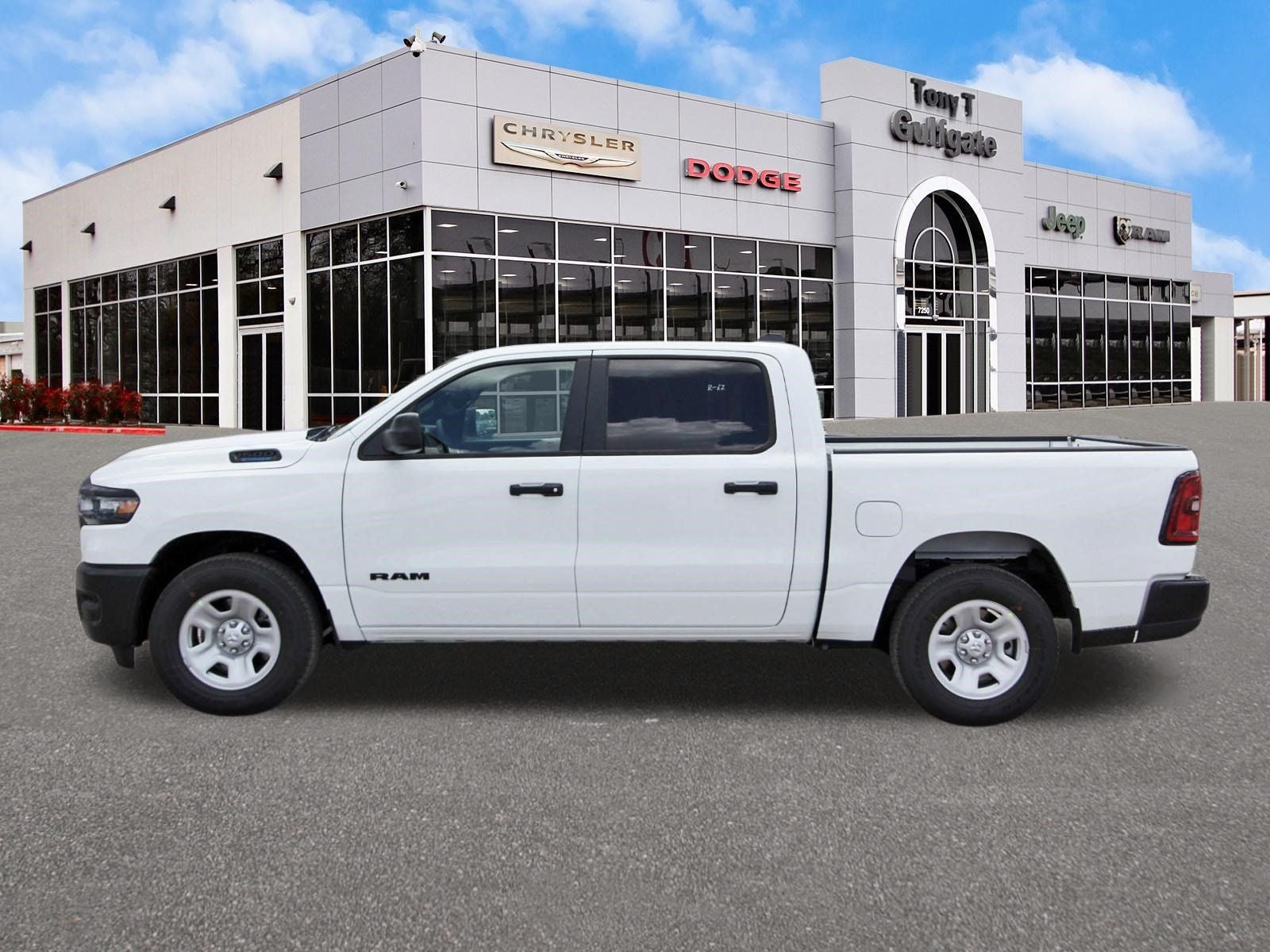 2026 RAM 1500 Tradesman 4x2 Crew Cab 5'7" Box