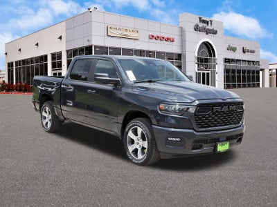 2026 RAM 1500 Express 4x2 Crew Cab 5'7" Box