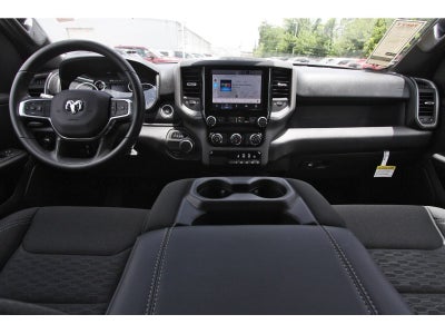 2026 RAM 1500 Express 4x2 Crew Cab 5'7" Box