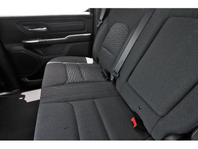2026 RAM 1500 Express 4x2 Crew Cab 5'7" Box