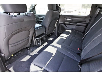 2026 RAM 1500 Express 4x2 Crew Cab 5'7" Box