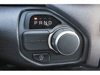 2026 RAM 1500 Express 4x2 Crew Cab 5'7" Box