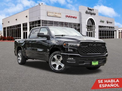 2026 RAM 1500 Express 4x2 Crew Cab 5'7" Box