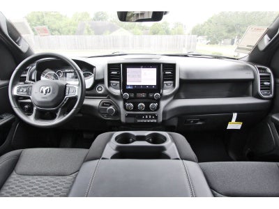 2026 RAM 1500 Express 4x2 Crew Cab 5'7" Box