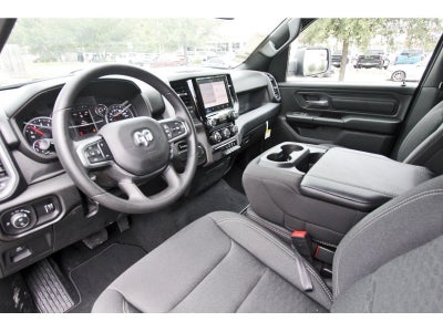 2026 RAM 1500 Express 4x2 Crew Cab 5'7" Box