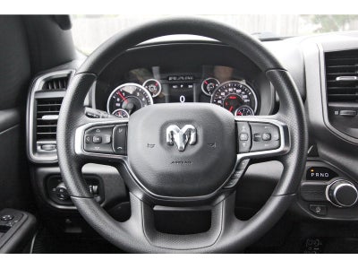 2026 RAM 1500 Express 4x2 Crew Cab 5'7" Box