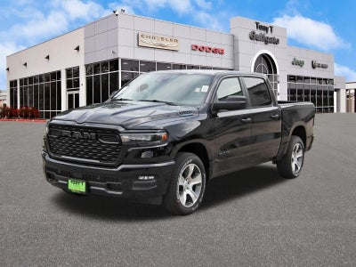 2026 RAM 1500 Express 4x2 Crew Cab 5'7" Box