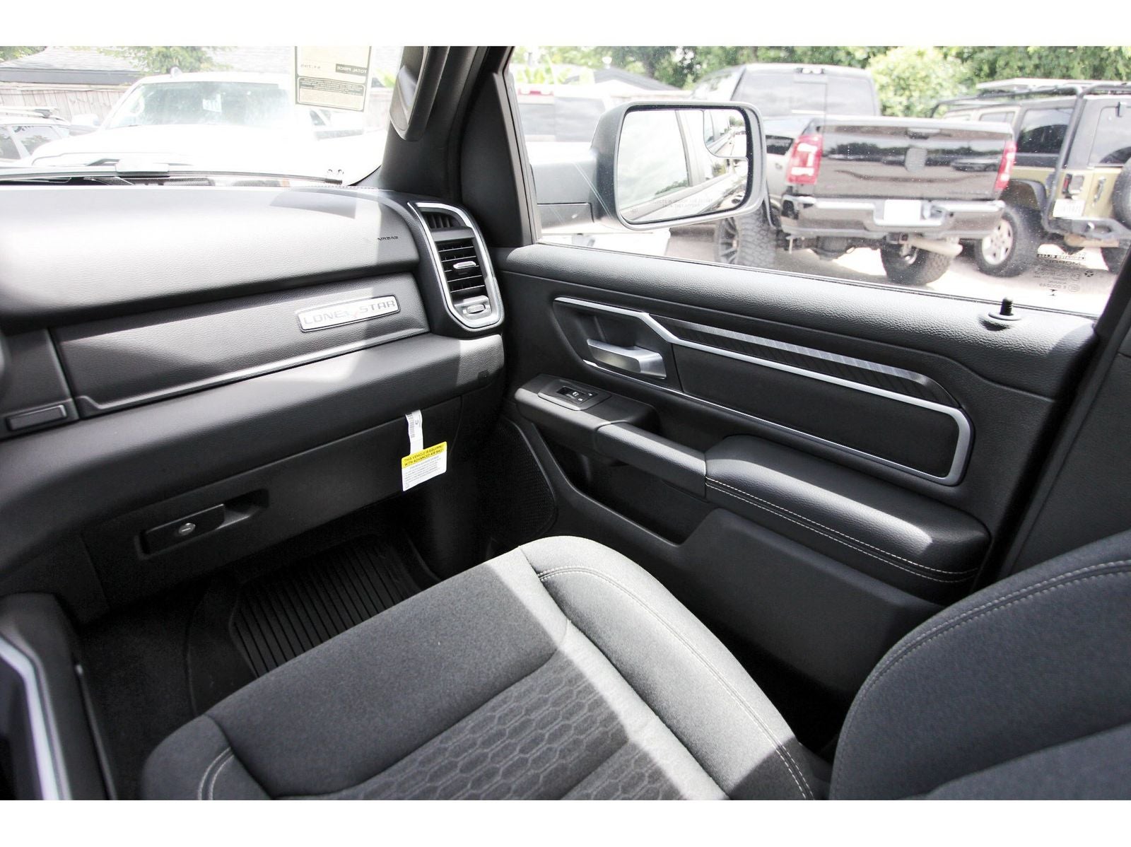2026 RAM 1500 Big Horn/Lone Star Lone Star 4x4 Crew Cab 5'7" Box