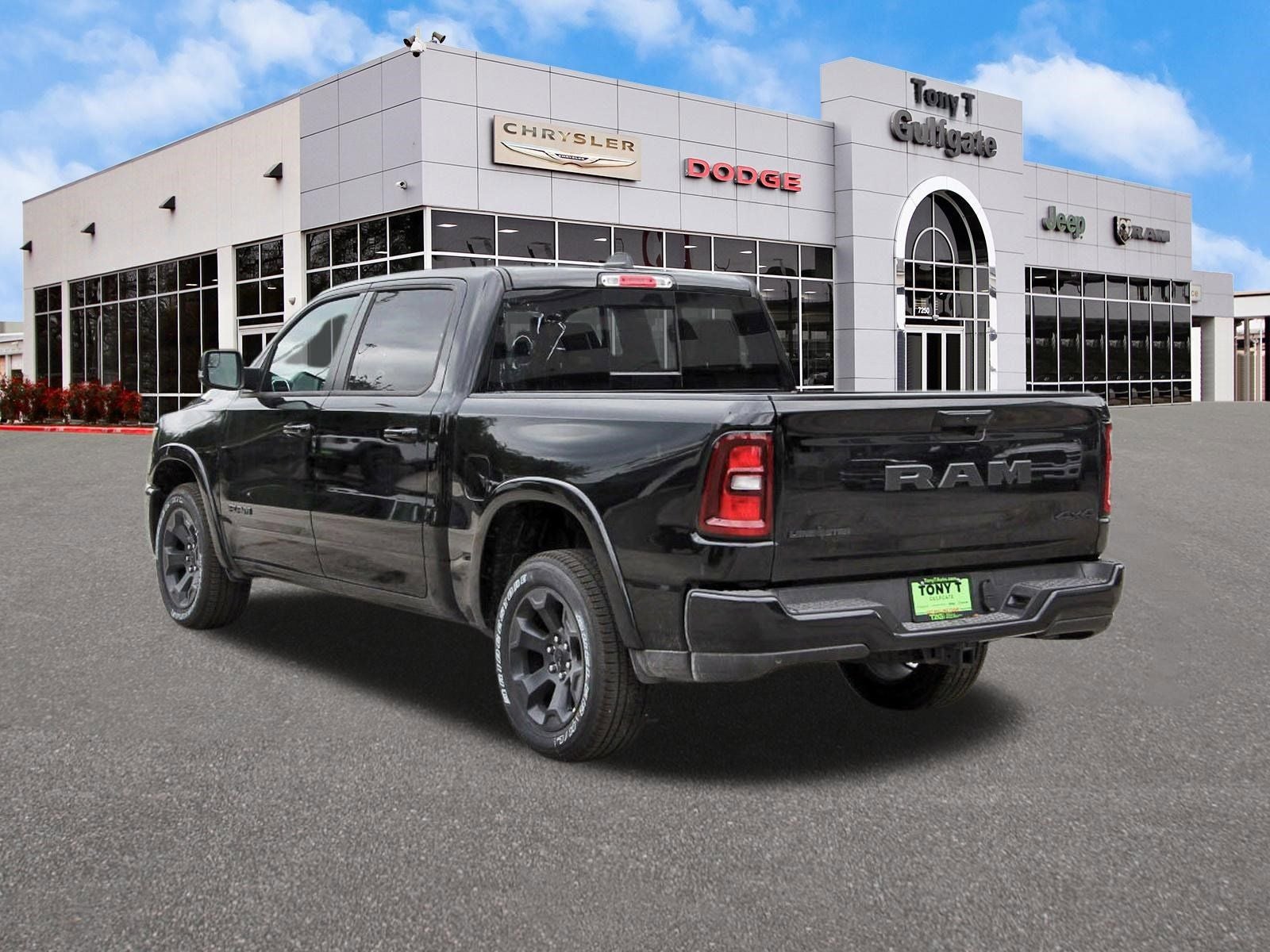 2026 RAM 1500 Big Horn/Lone Star Lone Star 4x4 Crew Cab 5'7" Box