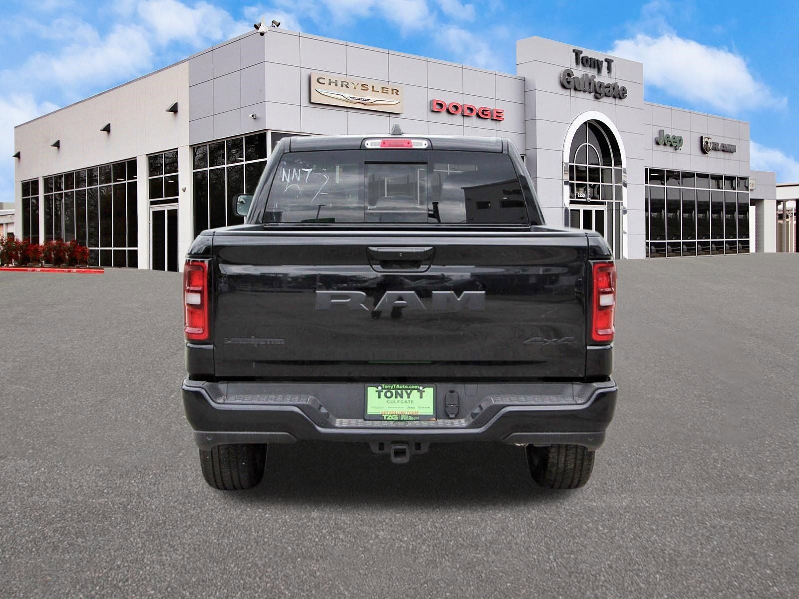 2026 RAM 1500 Big Horn/Lone Star Lone Star 4x4 Crew Cab 5'7" Box