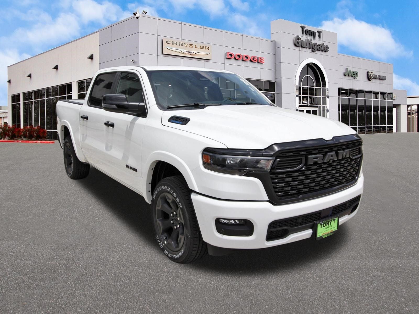2026 RAM 1500 Big Horn/Lone Star Lone Star 4x4 Crew Cab 5'7" Box