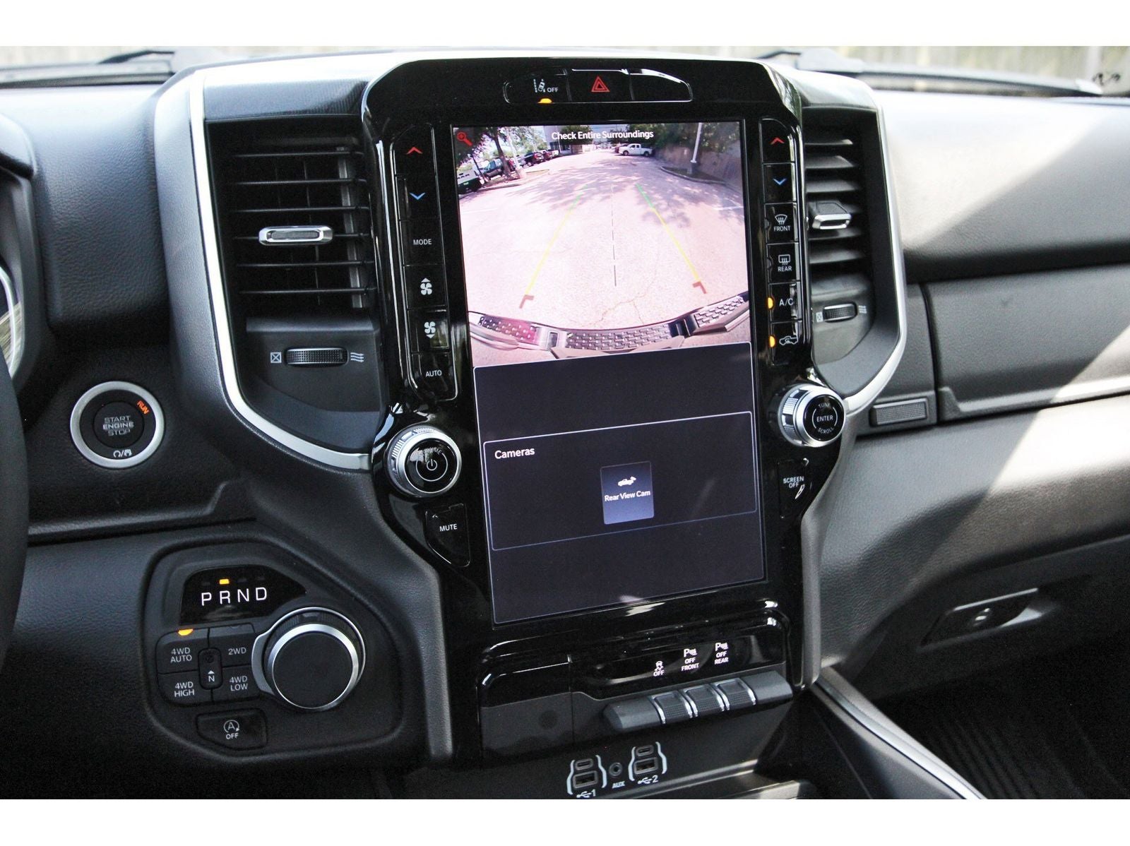 2026 RAM 1500 Big Horn/Lone Star Lone Star 4x4 Crew Cab 5'7" Box
