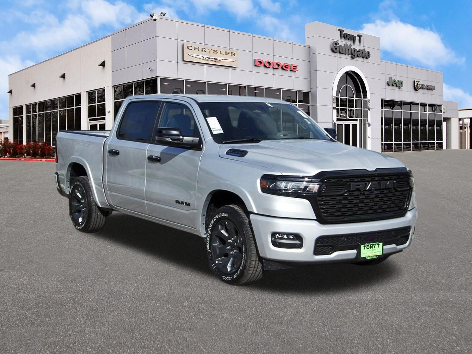 2026 RAM 1500 Big Horn/Lone Star Lone Star 4x4 Crew Cab 5'7" Box