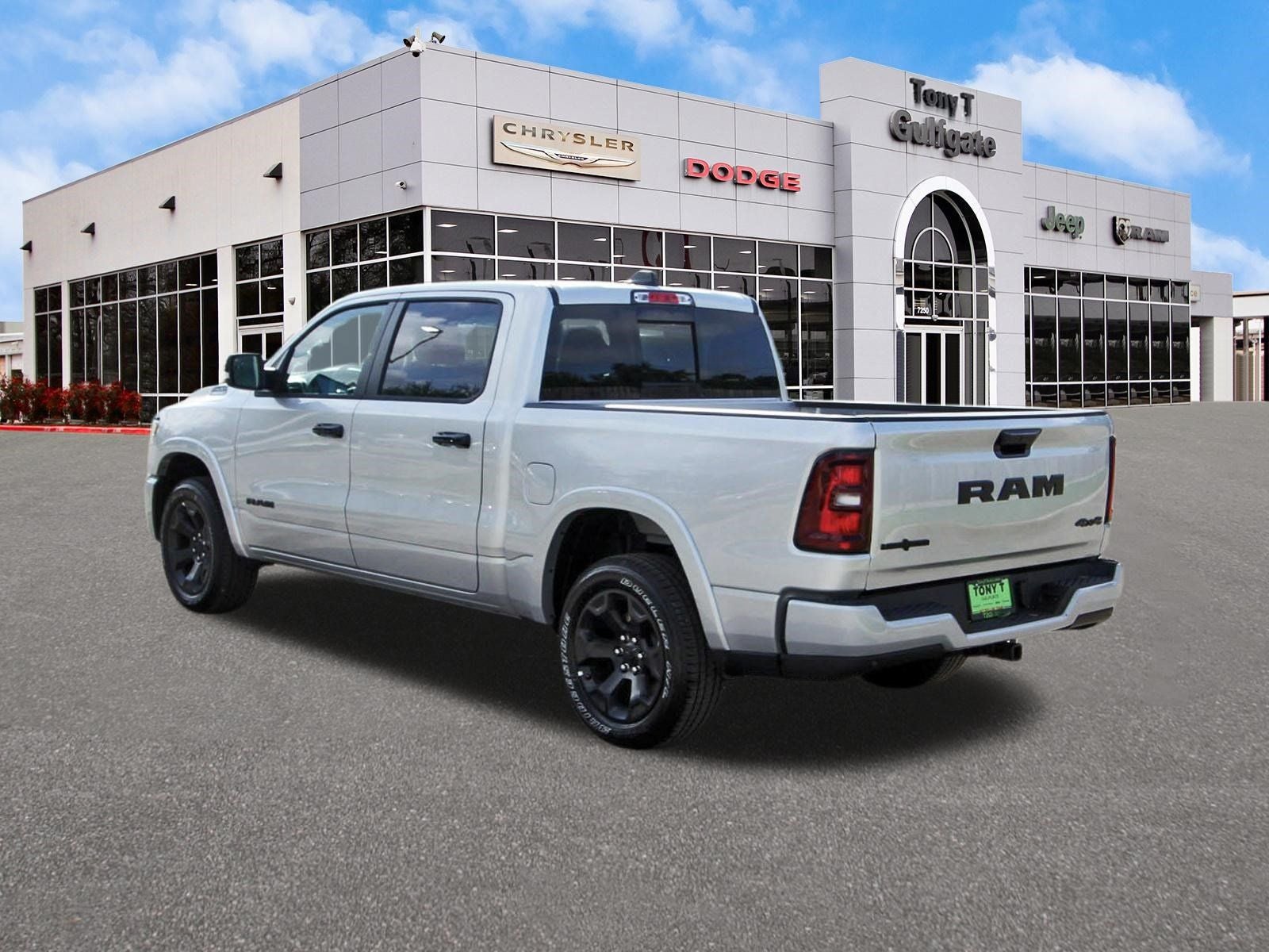 2026 RAM 1500 Big Horn/Lone Star Lone Star 4x4 Crew Cab 5'7" Box