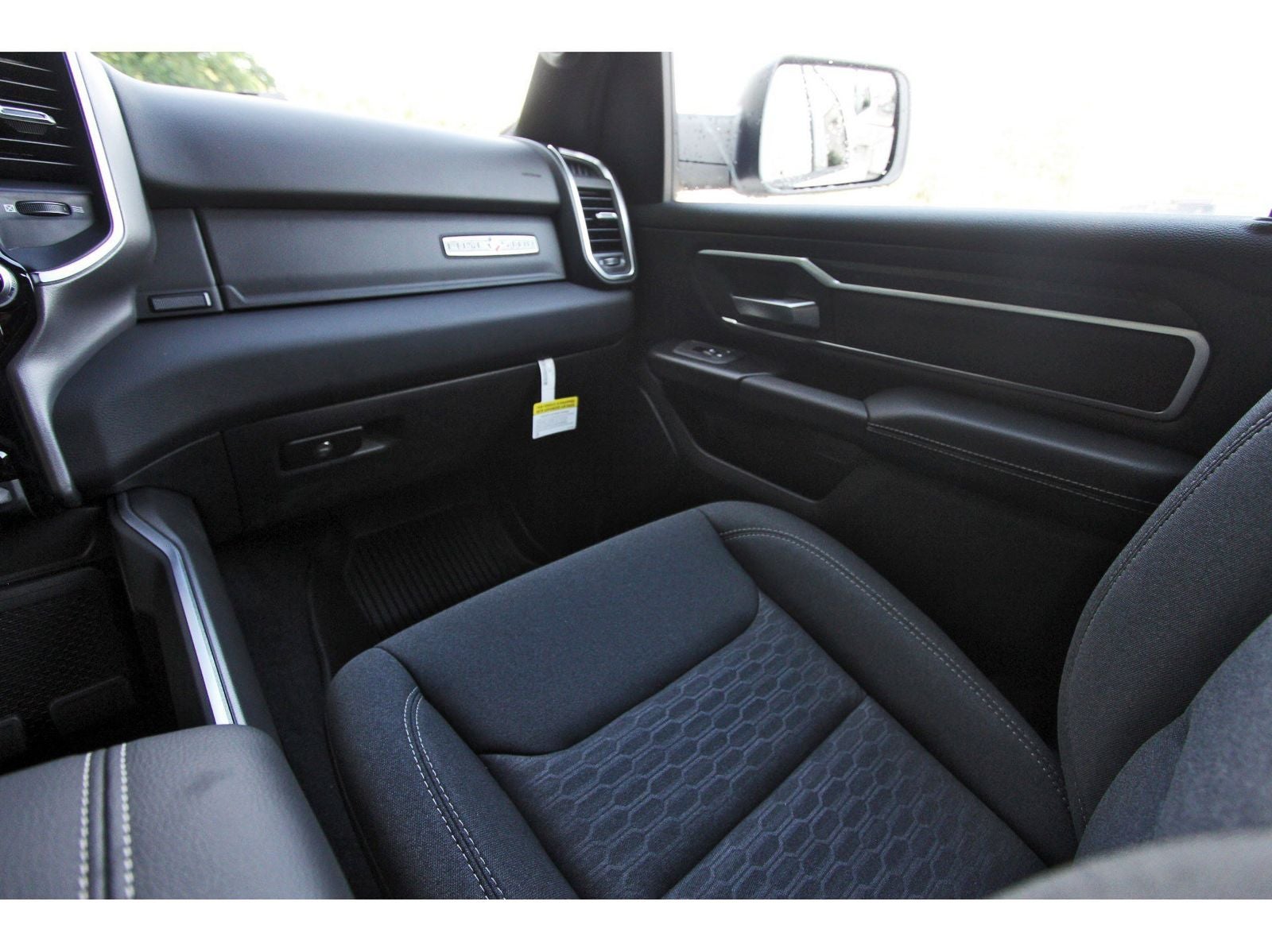 2026 RAM 1500 Big Horn/Lone Star Lone Star 4x4 Crew Cab 5'7" Box