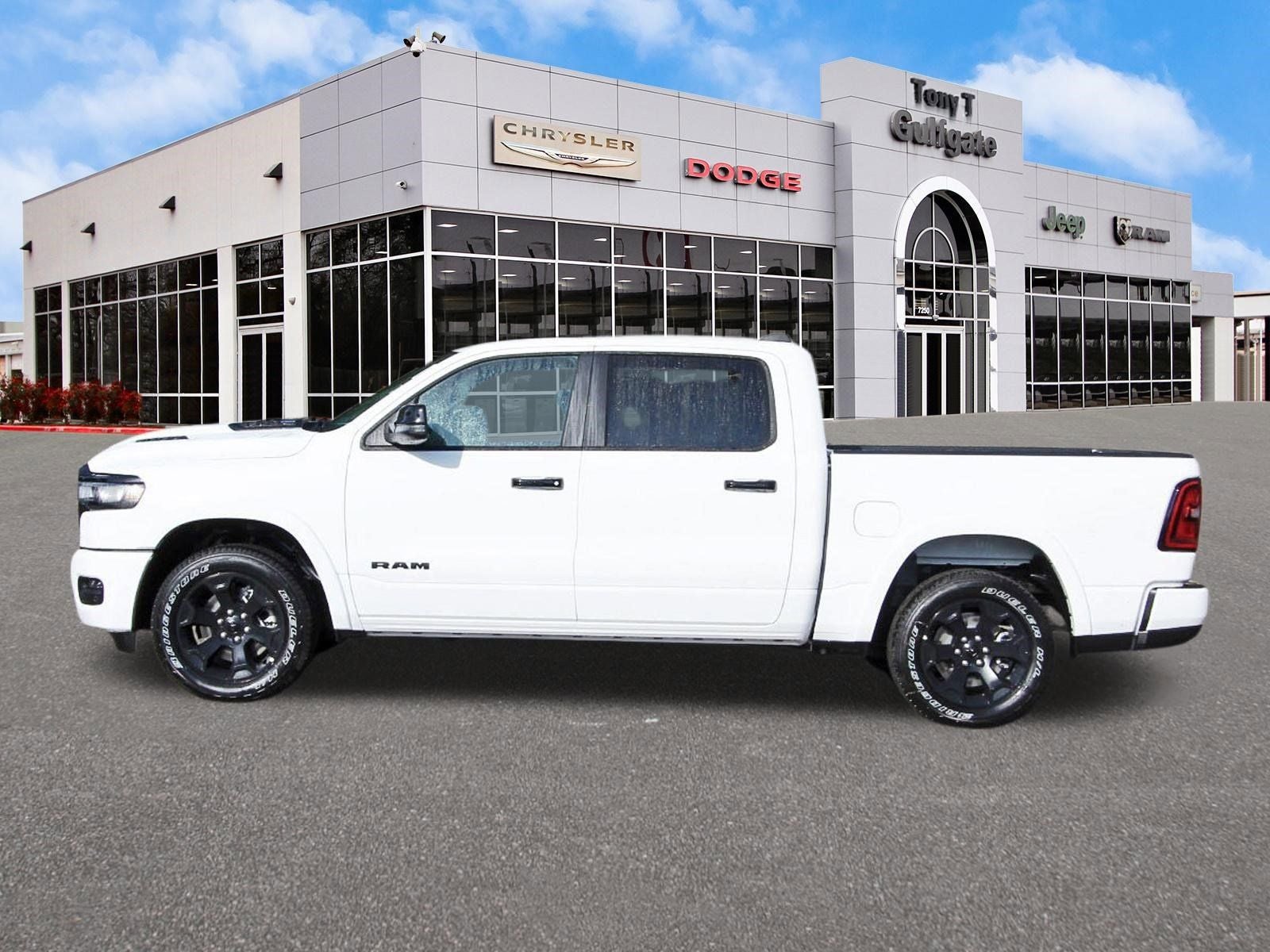 2026 RAM 1500 Big Horn/Lone Star Lone Star 4x4 Crew Cab 5'7" Box