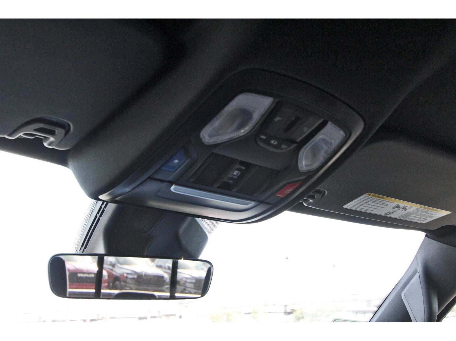 2026 RAM 1500 Express 4x4 Crew Cab 5'7" Box