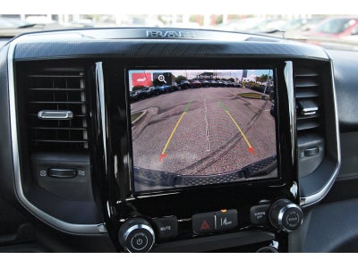 2026 RAM 1500 Express 4x4 Crew Cab 5'7" Box