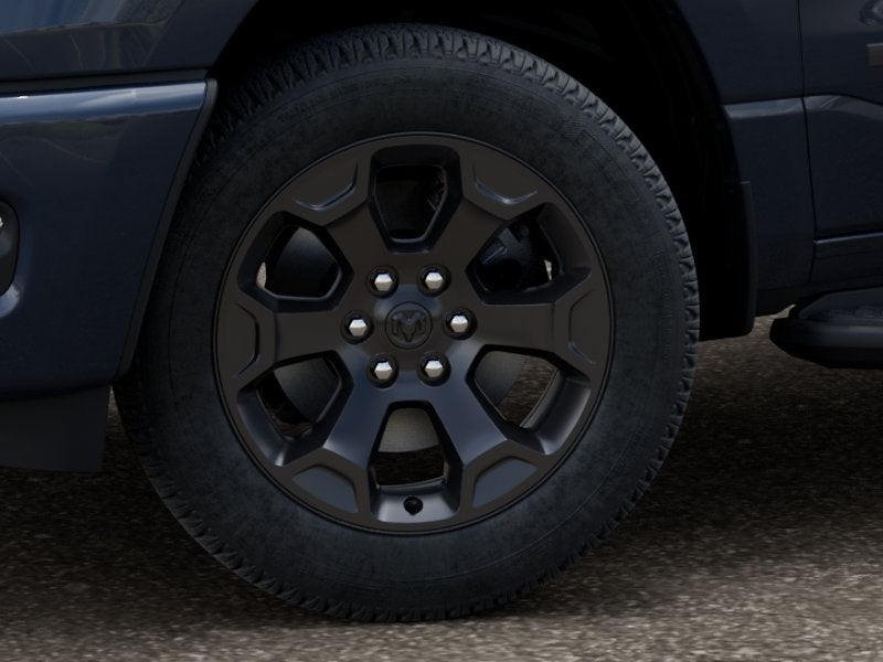 2027 RAM 1500 Express 4x4 Crew Cab 5'7" Box
