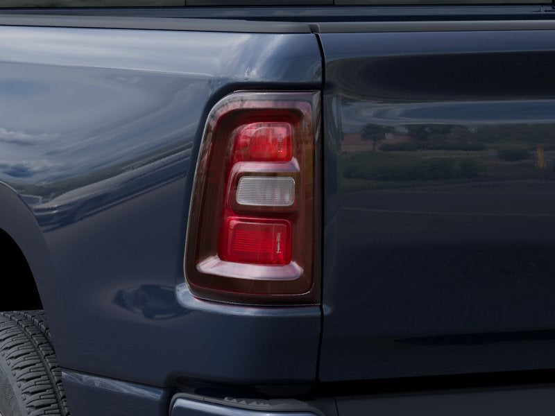 2027 RAM 1500 Express 4x4 Crew Cab 5'7" Box