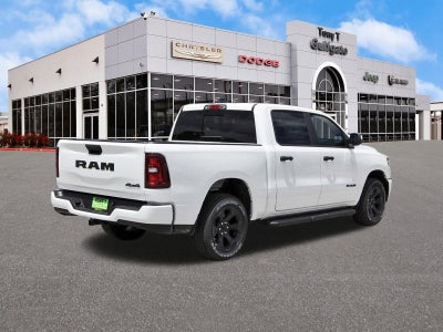 2026 RAM 1500 Express 4x4 Crew Cab 5'7" Box