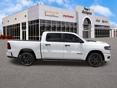 2026 RAM 1500 Express 4x4 Crew Cab 5'7" Box