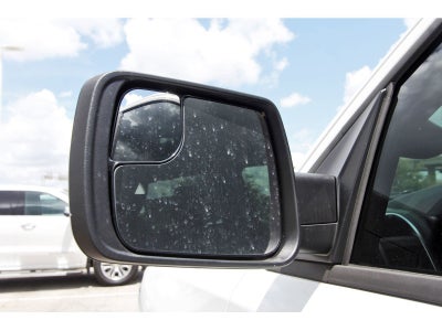 2026 RAM 1500 Express 4x4 Crew Cab 5'7" Box
