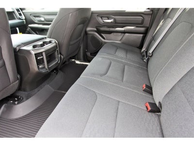 2026 RAM 1500 Express 4x4 Crew Cab 5'7" Box